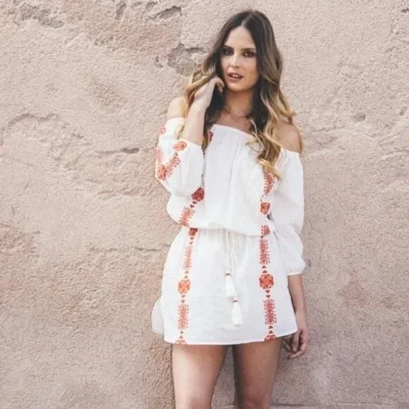 Pampelone Bardot White Red Embroidered Off the Shoulder Tunic Dress Cover Up - Picture 2 of 11